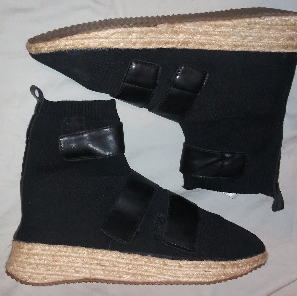 Calho breathable Size 10